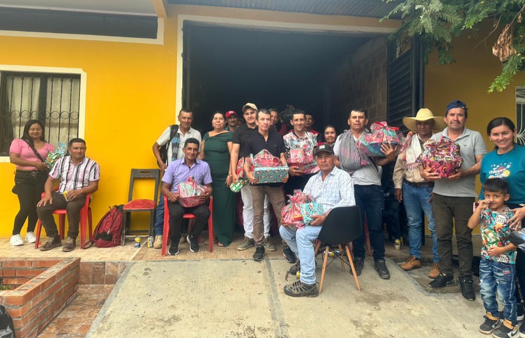 Productores asociados de Ataco Tolima